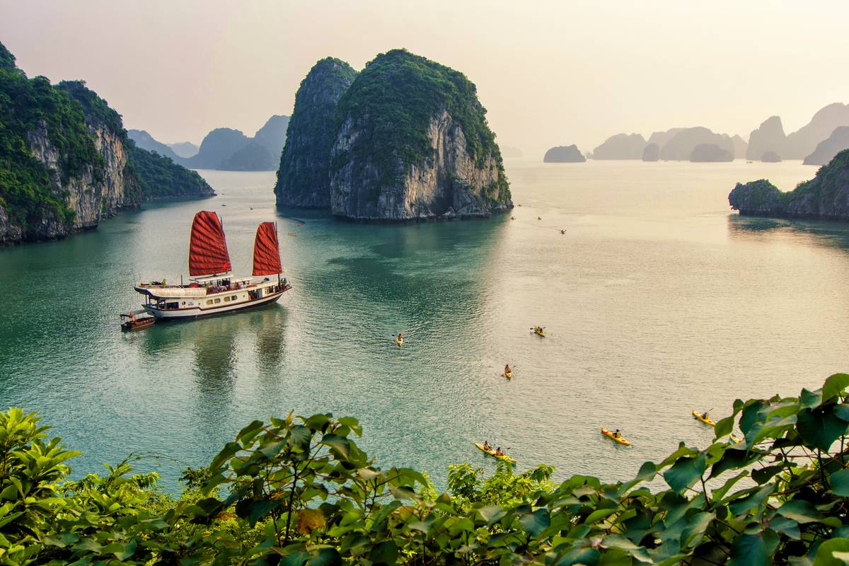 The beauty of Halong Bay