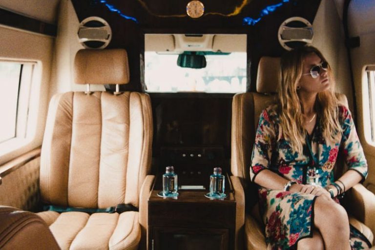 Limousine van from Hanoi