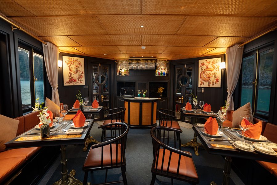 The indoor dining area of Prince Junk